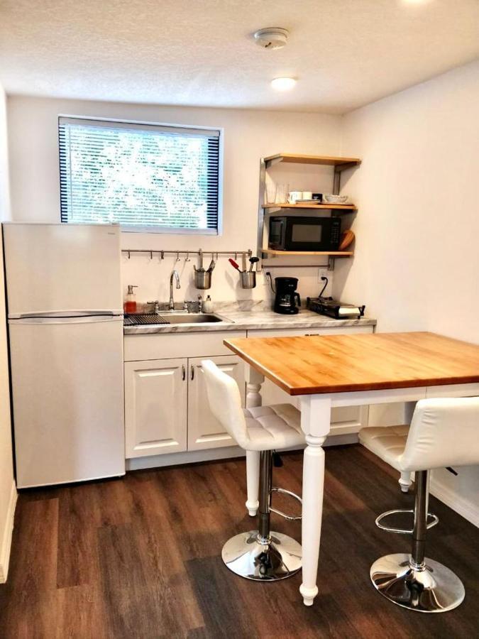 Two Fully Equipped Apartments And A Studio 5 Miles From The Beach سانت بطرسبرج المظهر الخارجي الصورة